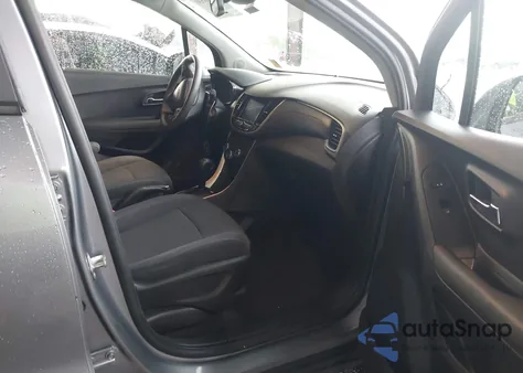 2020 Chevrolet Trax Fwd Ls из США, поврежденный, VIN 3GNCJKSB2LL187132